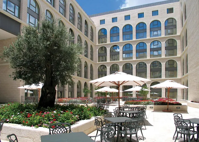 Grand Court Hotel